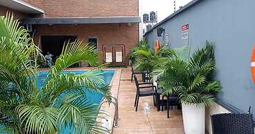 OAK HAVENS  HOTEL