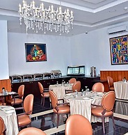 OAK HAVENS  HOTEL