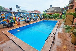 OAK HAVENS  HOTEL