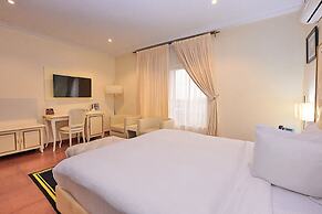 OAK HAVENS  HOTEL