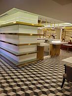 The B Premiere Hotel