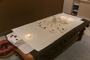 The B Premiere Hotel