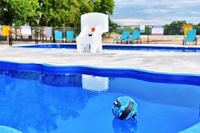 Son's Rio Cibolo - Glamping Cabin E