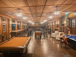 Son's Rio Cibolo - Glamping Cabin E