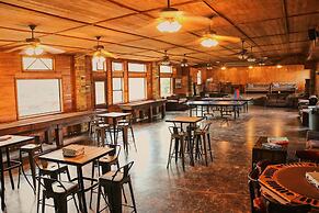 Son's Rio Cibolo - Glamping Cabin E