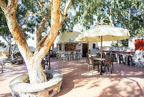 TheArtemis - Perissa Hotel