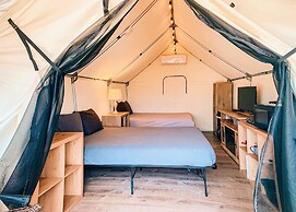 Son's Rio Cibolo - Glamping Cabin H