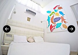 Aw Hotel Holidays Palace