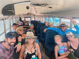 16 Blue River Camp - Glamping Cabin