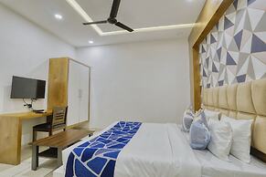 Hotel B Fine By Aceotel