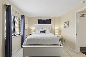 Tropical Suites at Sunglow Resort