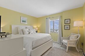 Tropical Suites at Sunglow Resort