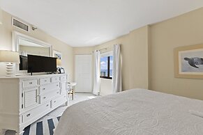 Tropical Suites at Sunglow Resort