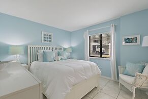 Tropical Suites at Sunglow Resort