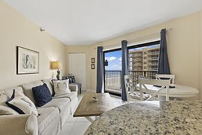 Tropical Suites at Sunglow Resort