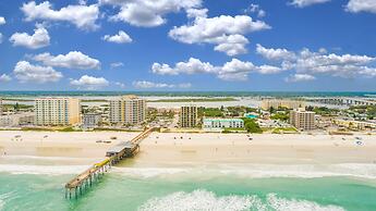 Tropical Suites at Sunglow Resort