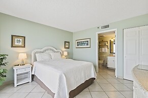 Tropical Suites at Sunglow Resort