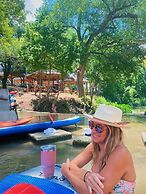 Son's Rio Cibolo - Glamping Cabin L