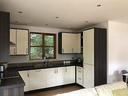 Cosy South Gloucestershire Cabin Retreat