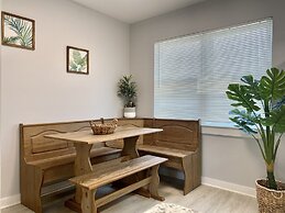 Sand Dollar Condo by ALBVR