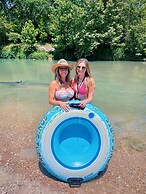 Son's Blue River Camp Glamping Cabin N