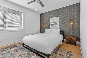 Crescent Furnished Apartments