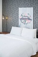 Crescent Furnished Apartments