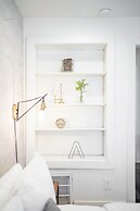 Crescent Furnished Apartments