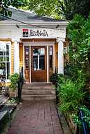 Crescent Furnished Apartments