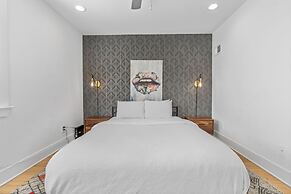 Crescent Furnished Apartments