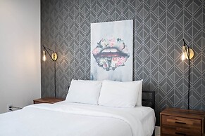 Crescent Furnished Apartments