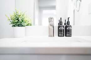 Crescent Furnished Apartments