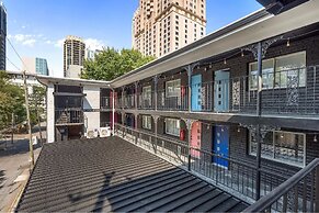 Crescent Furnished Apartments