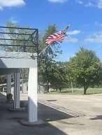 Falls of Rough Motel