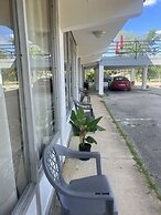 Falls of Rough Motel