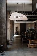 The Funny Lion El Nido