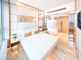 Regala Skycity Hotel