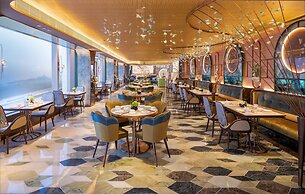 Regala Skycity Hotel