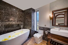 La Belle Vie Boutique Hotel