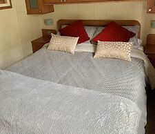 Devine Staycations at 38 Riverside