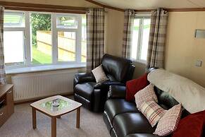 Devine's Caravan Sleeps 6 by River