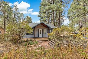 Pawnee Flagstaff 3 Bedroom Home by RedAwning