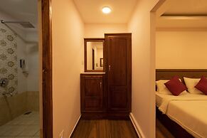 Avadale Thekkady - Stag Groups Not Allowed