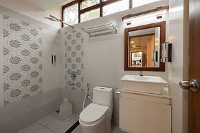 Avadale Thekkady - Stag Groups Not Allowed