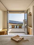 Santo Mine Oia Suites