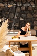 Santo Mine Oia Suites