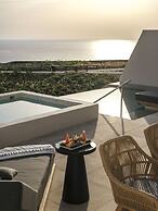 Santo Mine Oia Suites