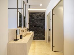 Santo Mine Oia Suites