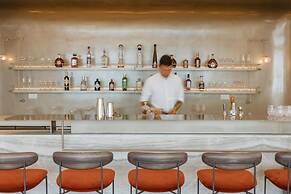 Santo Mine Oia Suites