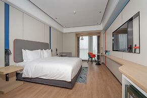 Holiday Inn Express Qingdao Northern West Coast by IHG